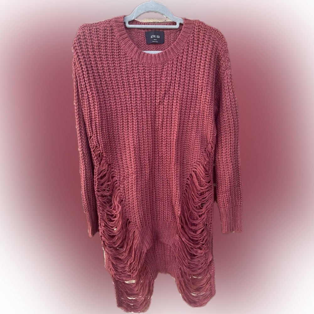Women's Distressed Knit Sweater - Rust